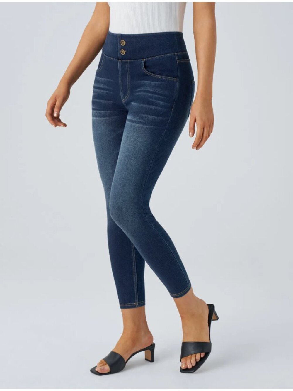 Halara NWOT Flex™ Curvy High Waisted Decorative Pockets Washed Casual 7/8 Jeans